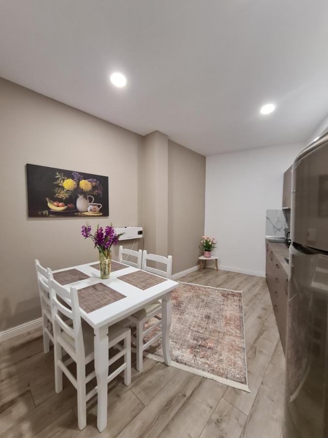 Cane Apartment Tirana